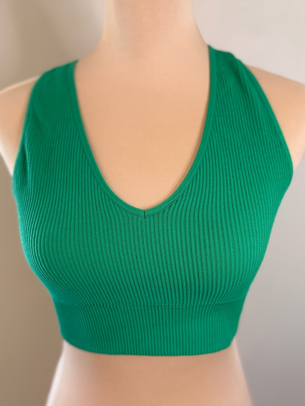 Garage kelly green ribbed V neck crop tank top SZ SM